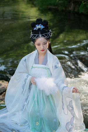 亲嘴视频刺激的大全床上