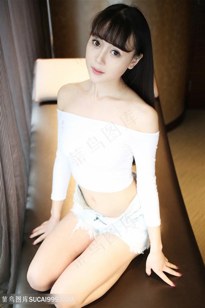 出差豔遇上了心儀的女同事